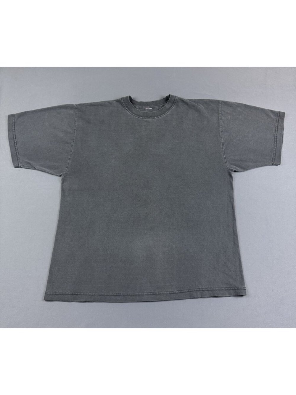Rare Vintage Y2K Blank Sun Fade Black Shirt Skate Punk Beach Streetwear Hype